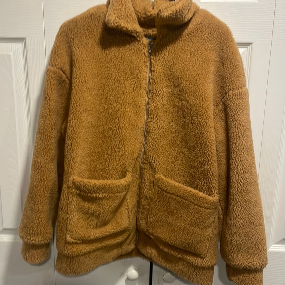 Shein jacket size : small for women